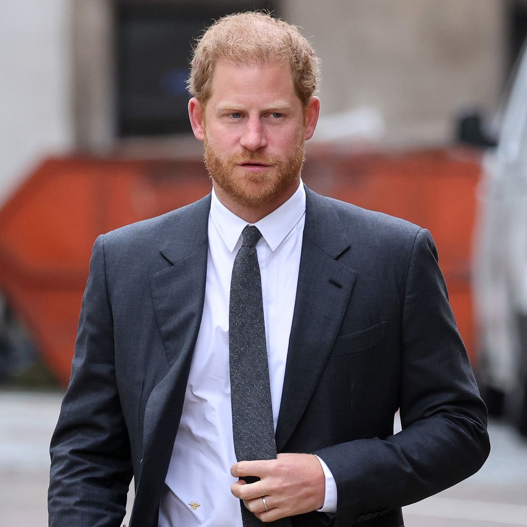 Prince Harry 'eager to return to London' to help royal family amid health crises
